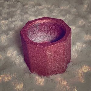 Mini pot or planter for succulent plants